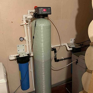 Комплексная система очистки воды AQUACHIP-A+ 1054 (auto), Потребители: до 4 чел., сброс 200л