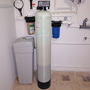 Комплексная система очистки воды AQUACHIP-A 1054 (auto), Потребители: до 4 чел., сброс 200л